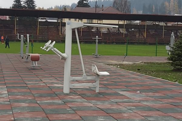 10. Echipament fitness exterior